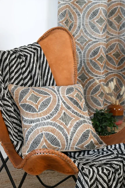 Pernă decorativă Tucano 40X40 cm, culoare natural, 23% poliester 77% bumbac - imagine 2