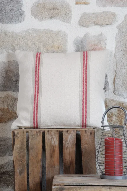 Pernă decorativă Montauban 50X50 cm, culoare alb/roșu, 100% bumbac - imagine 2