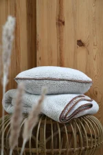 Pernă decorativă Winston 50X50 cm, culoare natural, 100% poliester - imagine 2