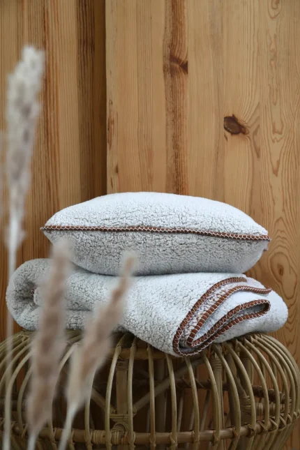 Pernă decorativă Winston 50X50 cm, culoare natural, 100% poliester - imagine 2