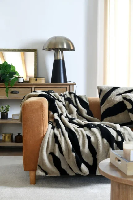 Pernă decorativă Fauves 45X45 cm, culoare greige, 100% poliester - imagine 4