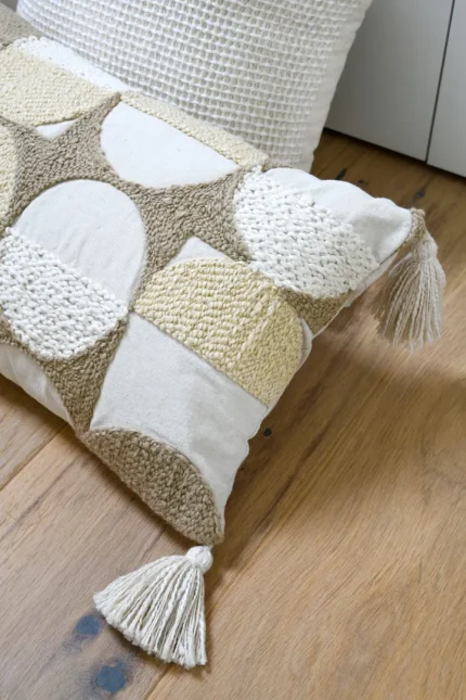 Pernă decorativă Balma 30X50 cm, culoare nisip, 45% poliester 55% bumbac - imagine 2