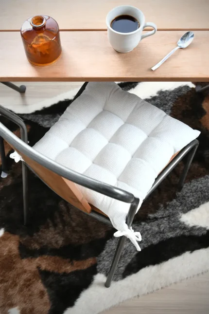 Pernă de scaun Dandy 38X38 cm, culoare crem, 100% poliester - imagine 2