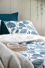 Lenjerie Calliope pat dublu, 3 piese, cearsaf pilota 240X220 cm, 2 fete de perna 63×63 cm, culoare verde petrol, 100% bumbac OEKO TEX - imagine 2