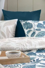 Lenjerie Calliope pat dublu, 3 piese, cearsaf pilota 240X220 cm, 2 fete de perna 63×63 cm, culoare verde petrol, 100% bumbac OEKO TEX - imagine 3