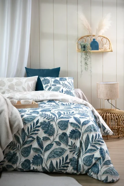 Lenjerie Calliope pat dublu, 3 piese, cearsaf pilota 240X220 cm, 2 fete de perna 63×63 cm, culoare verde petrol, 100% bumbac OEKO TEX - imagine 6
