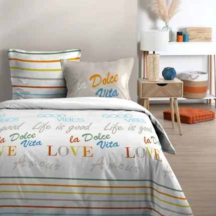 Lenjerie Dolcevita pat dublu, 3 piese, cearsaf pilota 240X220 cm, 2 fete de perna 63×63 cm, culoare multicolor, 100% bumbac OEKO TEX