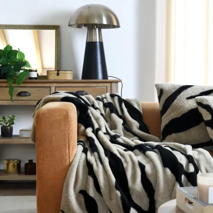 Pătură Fauves 130X160 cm, culoare Greige, 100% poliester