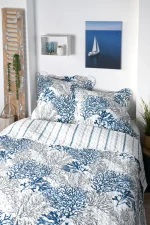 Cuvertură matlasată Quiberon 260X240 cm, 2 fețe de pernă 65X65 cm, culoare Gri/Albastru, 100% poliester